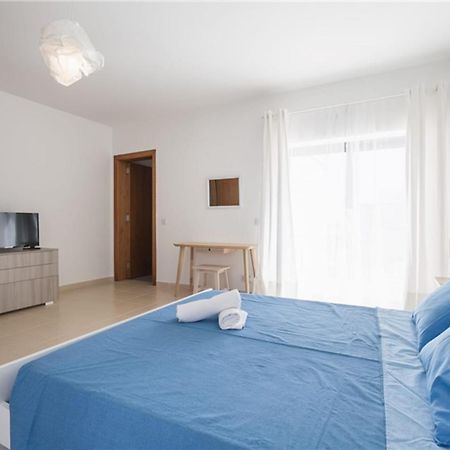 Lux Seaview & Pool-Hosted By Sweetstay Mellieħa Exteriör bild