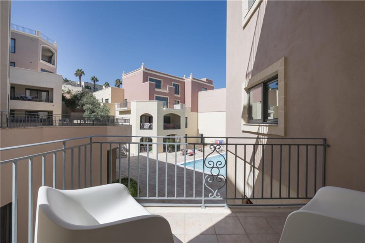 Lux Seaview & Pool-Hosted By Sweetstay Mellieħa Exteriör bild