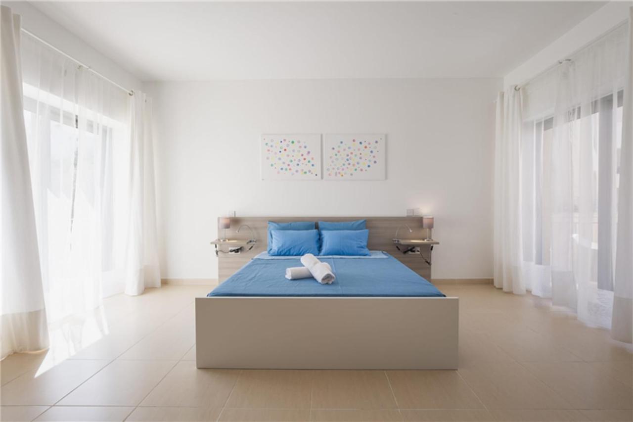 Lux Seaview & Pool-Hosted By Sweetstay Mellieħa Exteriör bild