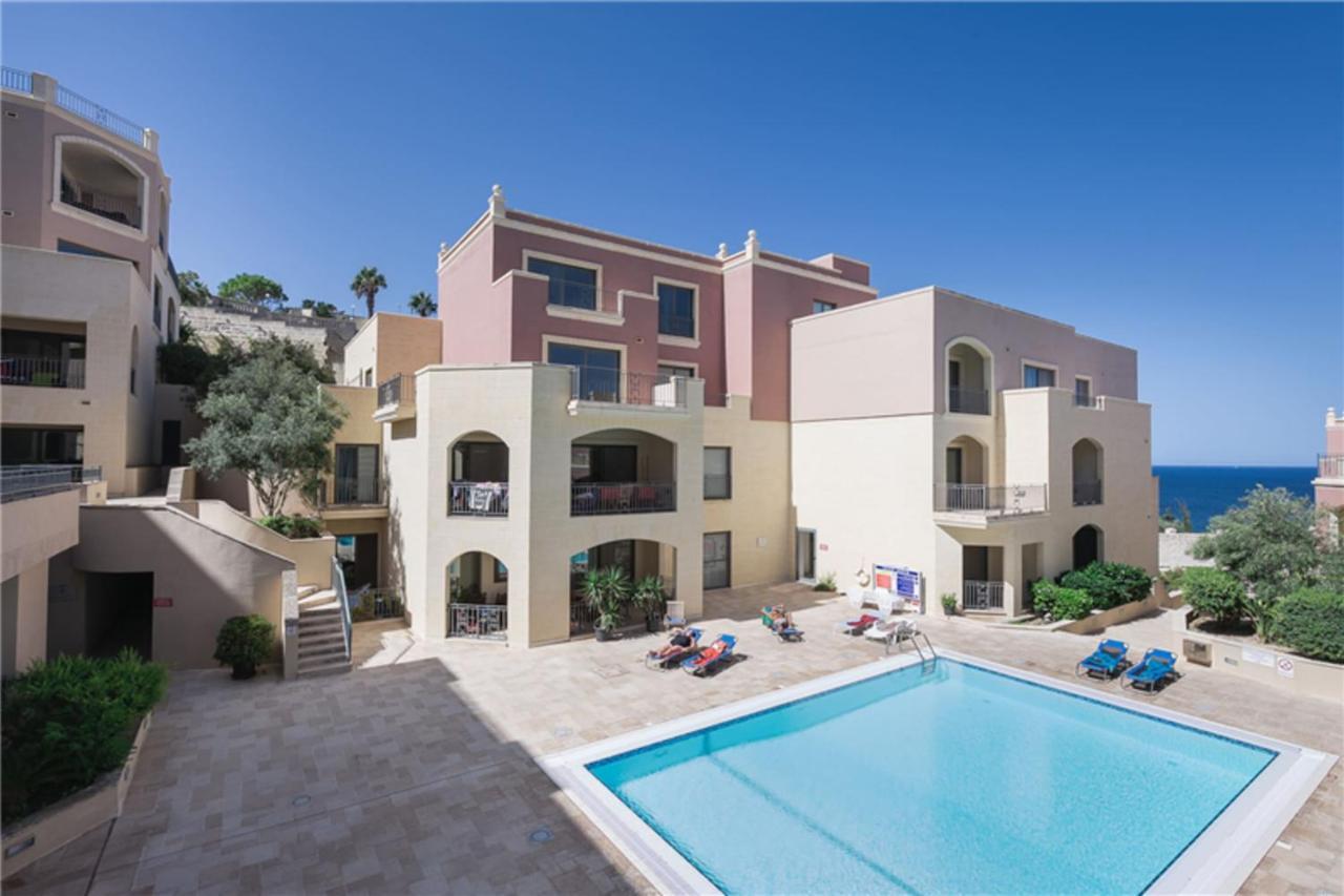 Lux Seaview & Pool-Hosted By Sweetstay Mellieħa Exteriör bild